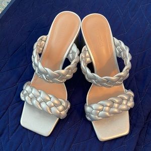 Silver sandal’s